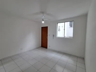 Apartamento com 2 Quartos para alugar, 55m² no Centro, Mogi das Cruzes