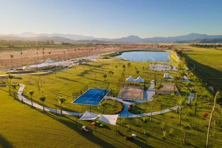 Lote/Terreno à venda, 366m² no Centro, Tijucas