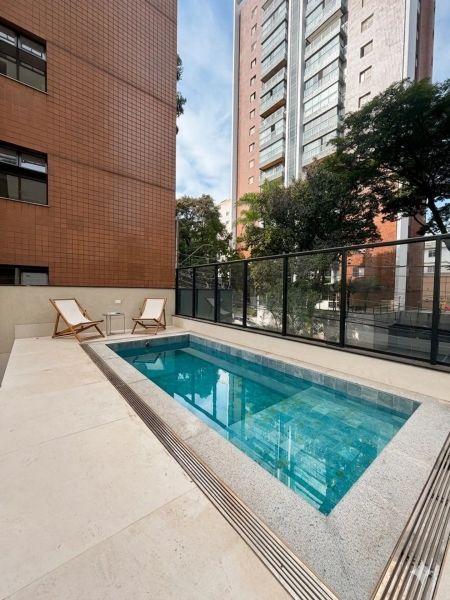 Apartamento com 3 quartos — Sion, Belo Horizonte