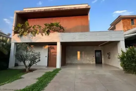 Sobrado com 5 Quartos à venda, 293m² no Jardins Madri, Goiânia