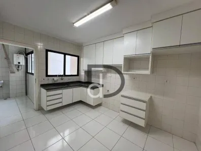 Apartamento com 3 Quartos para venda ou aluguel, 180m² no Centro, Vinhedo