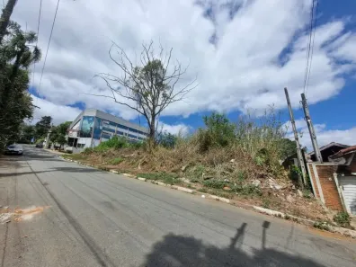 Lote/Terreno à venda, 2000m² no Vila Jovina, Cotia