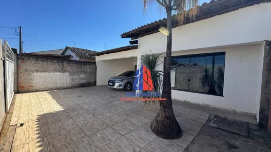 Casa com 3 Quartos à venda, 220m² no Cidade Jardim, Americana