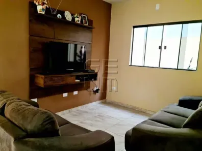 Sobrado com 3 Quartos à venda, 10m² no Universitário, Londrina