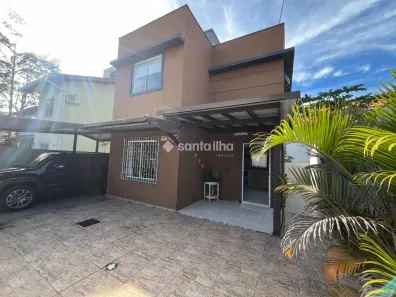 Casa com 3 Quartos para alugar, 100m² no Campeche, Florianópolis