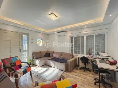 Casa com 3 Quartos à venda, 160m² no Vila Ipiranga, Porto Alegre
