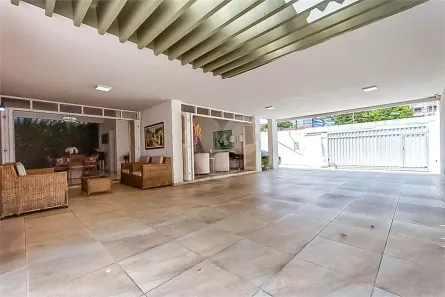 Casa com 4 Quartos à venda, 261m² no Tauape, Fortaleza