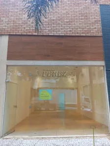 Sala Comercial para alugar, 80m² no Centro, Londrina