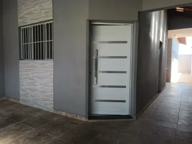 Casa com 2 Quartos à venda, 120m² no Vila Marly, Taubaté