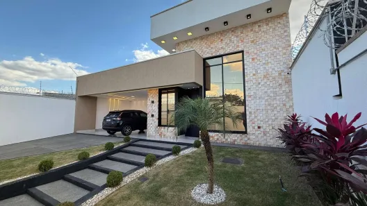 Casa com 3 Quartos à venda, 200m² no Setor Três Marias, Goiânia