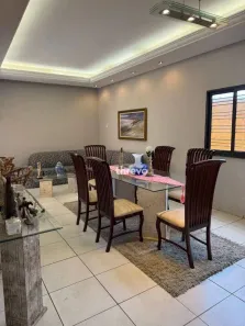 Casa com 5 Quartos à venda, 300m² no Vermelha, Teresina