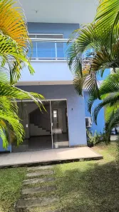 Casa de Condomínio com 4 Quartos para alugar, 150m² no Buraquinho, Lauro de Freitas