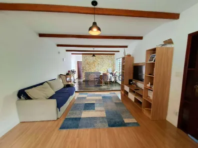 Casa com 4 Quartos à venda, 253m² no Vila Madalena, São Paulo