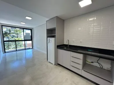 Apartamento com 1 Quarto para alugar, 40m² no Cacupé, Florianópolis