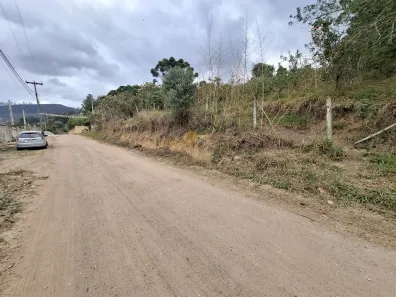 Lote/Terreno à venda, 1492m² no Granja Mafra, Teresópolis