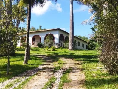 Imóvel Comercial com 3 Quartos à venda, 467733m² no Centro, Amparo