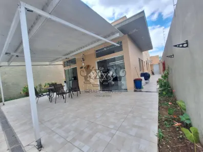 Casa com 3 Quartos à venda, 400m² no Praia das Palmeiras, Caraguatatuba