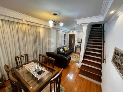 Casa com 5 Quartos à venda, 249m² no Vila Yolanda, Osasco