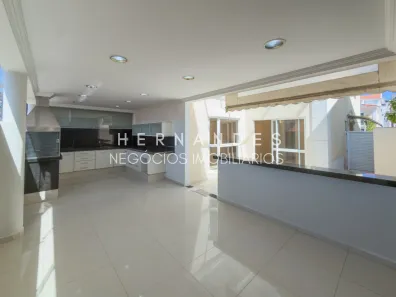 Casa de Condomínio com 3 Quartos à venda, 180m² no Tamboré, Santana de Parnaíba