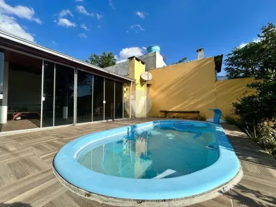 Casa com 3 Quartos à venda, 179m² no Salgado Filho, Santa Maria
