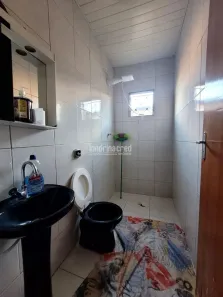 Casa com 3 Quartos à venda, 120m² no Conjunto Parigot de Souza 3, Londrina