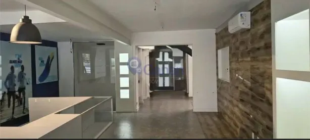 Ponto Comercial para alugar, 180m² no Moema, São Paulo