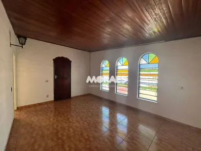 Imóvel Comercial com 3 Quartos para alugar, 130m² no Vila Brunhari, Bauru