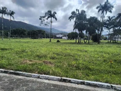 Lote/Terreno à venda, 845m² no Jardim Acapulco, Guarujá