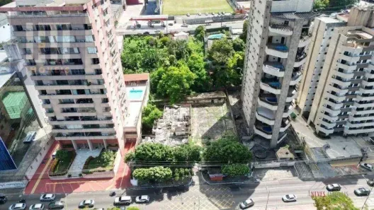 Lote/Terreno para venda ou aluguel, 2800m² no Adrianópolis, Manaus