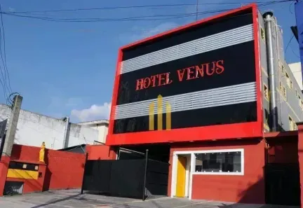 Prédio Comercial para alugar, 1500m² no Vila Nova Cachoeirinha, São Paulo