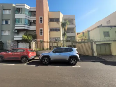 Apartamento com 4 Quartos para alugar, 203m² no Tabajaras, Uberlândia