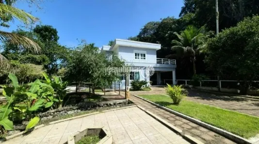 Casa de Condomínio com 3 Quartos para venda ou aluguel, 240m² no Balneário Praia do Pernambuco, Guarujá