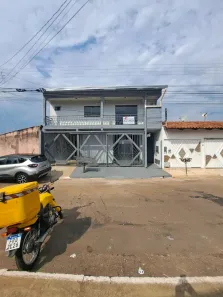 Casa com 3 Quartos para alugar, 142m² no Jardim Nova Esperança, Goiânia