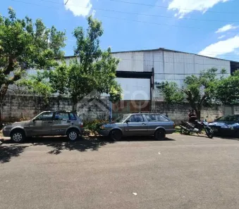Galpão/Depósito/Armazém à venda, 750m² no Jardim Munique, São Carlos