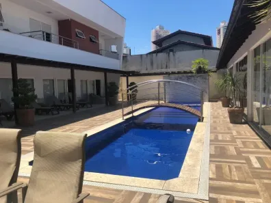 Casa com 5 Quartos para alugar, 400m² no Centro, Balneário Camboriú