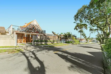 Casa com 2 Quartos à venda, 417m² no São Braz, Curitiba