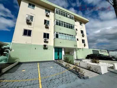Apartamento com 3 Quartos à venda, 69m² no Praia João Rosa, Biguaçu
