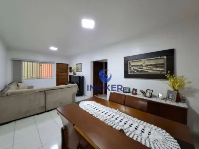 Casa com 2 Quartos à venda, 135m² no Jardim Emília, Poá