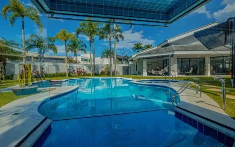 Casa de Condomínio com 4 Quartos à venda, 700m² no Jardim Acapulco, Guarujá