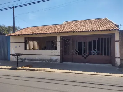 Imóvel Comercial com 2 Quartos à venda, 197m² no Vila São Paulo, Bauru