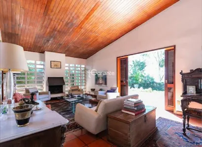 Casa de Condomínio com 3 Quartos à venda, 250m² no Jardim Guedala, São Paulo
