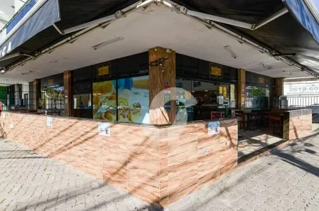 Imóvel Comercial à venda, 169m² no Piratininga, Niterói