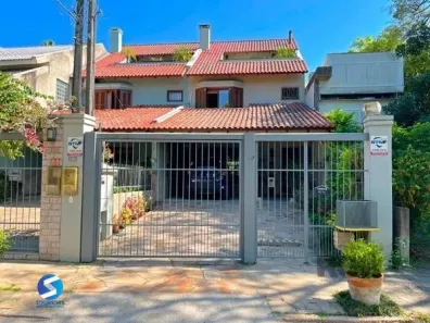 Casa com 3 Quartos à venda, 274m² no Ipanema, Porto Alegre