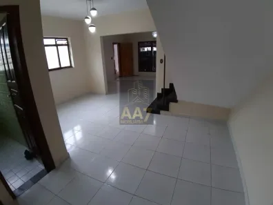 Sobrado com 3 Quartos à venda, 230m² no Vila Gomes, São Paulo