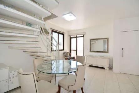 Apartamento com 3 Quartos para alugar, 129m² no Centro, Florianópolis