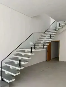 Ponto Comercial com 1 Quarto para alugar, 300m² no Vila Bastos, Santo André
