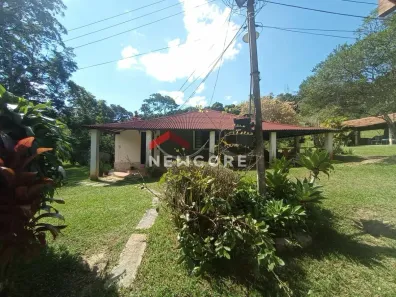 Fazenda/Sítio com 5 Quartos à venda, 180m² no Cézar de Souza, Mogi das Cruzes