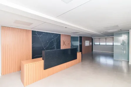 Sala Comercial para alugar, 489m² no Azenha, Porto Alegre