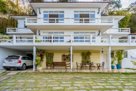 Casa com 6 Quartos à venda, 464m² no Pedro do Rio, Petrópolis