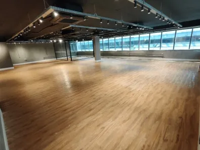 Sala Comercial para alugar, 201m² no Barra Olímpica, Rio de Janeiro